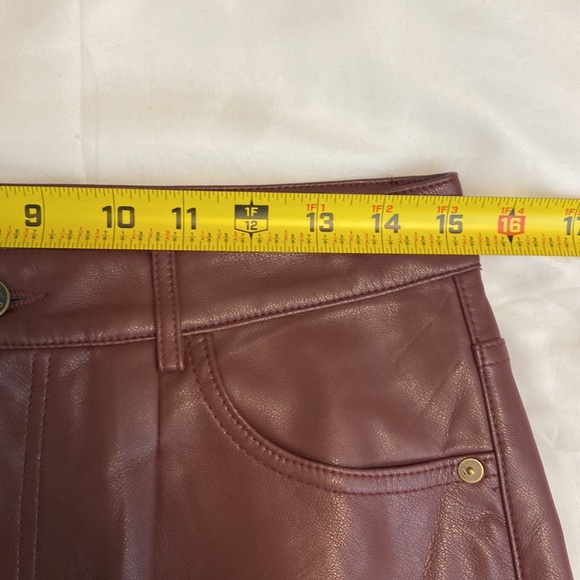 Pilcro The Breaker Cropped Faux Leather Pleated Pants Brown Size M - Picture 10 of 16